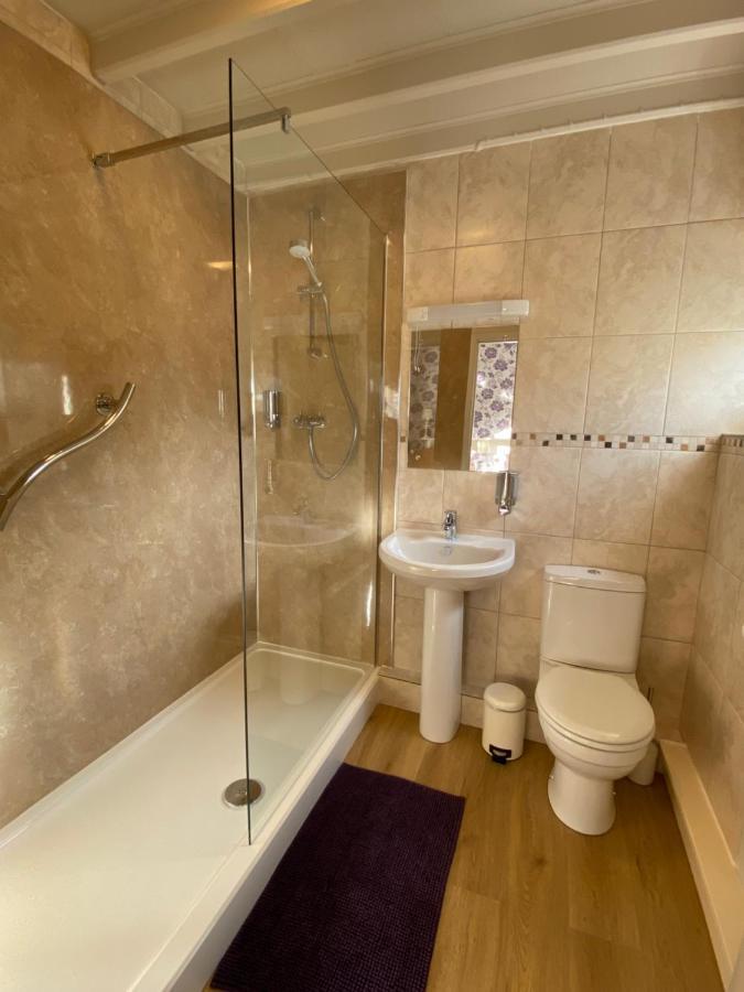 ホテル Plumpton Court Nawton エクステリア 写真