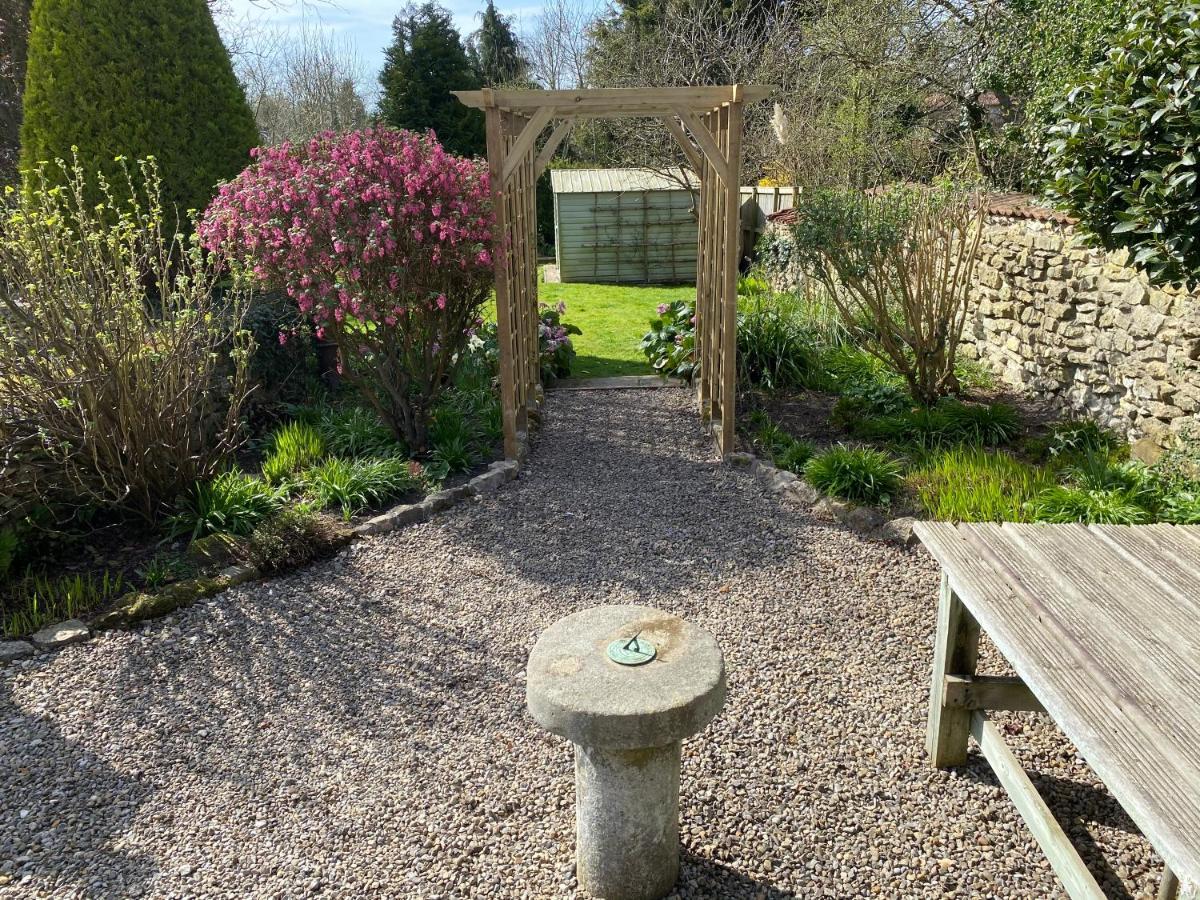 ホテル Plumpton Court Nawton エクステリア 写真